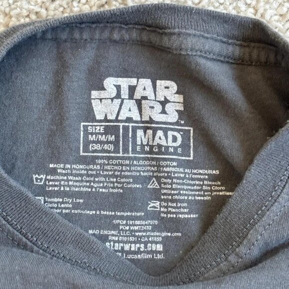 Star Wars Grogu Shirt Gray Size Medium 38 40 - Picture 3 of 5